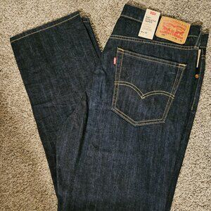 NWT 541 Levi's
